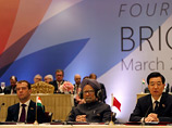 Единственным же значимым и конкретным итогом саммита стало пятистороннее "Генеральное соглашение об общем порядке открытия кредитных линий в национальных валютах БРИКС"