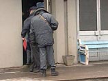 Подмосковных полицейских судят за пытки женщины противогазом Подмосковных полицейских судят за пытки женщины противогазом