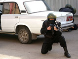 В Самарской области полиция задержала членов банды, в которую входили бывшие сотрудники Госнаркоконтроля, а также действующий работник МВД