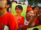 Оппозиция Мьянмы празднует победу: взяли 44 из 45 мест в парламенте