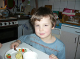 Ваня Чаплыгин остался сиротой 2 января 2009 года, когда его мать Елена погибла при загадочных обстоятельствах, сообщает Life News. Отец мальчика умер, когда ребенку не было еще и года, пишет издание