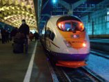 В Подмосковье скоростной "Сапсан" сбил мужчину В Подмосковье скоростной "Сапсан" сбил мужчину