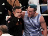 Лебедев отстоял чемпионский титул, нокаутировав претендента во втором раунде Лебедев отстоял чемпионский титул, нокаутировав претендента во втором раунде