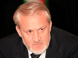 Чеченский сепаратист Ахмед Закаев утверждает, что российские власти "до сих пор" предпринимают попытки ликвидировать своих врагов за рубежом, потому и весть и готовящемся на него покушении не стала неожиданностью Чеченский сепаратист Ахмед Закаев утверждает, что российские власти "до сих пор" предпринимают попытки ликвидировать своих врагов за рубежом, потому и весть и готовящемся на него покушении не стала неожиданностью
