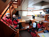 В Антарктиде во время кругосветки восемь рекордсменов из России и Украины пропали вместе с яхтой