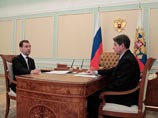 Авдеев еще в начале года сообщил, что после выборов президента РФ покинет пост министра культуры, поскольку "вышел за пределы допустимого возраста"