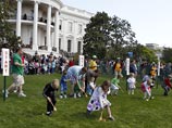 В гости к Обаме на Пасху пришли 30 тысяч человек, президент играл с детьми и читал им книги