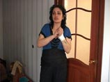 "Мы ездили на опознание этого человека. Моя невестка Эдита, точно узнала того, кто приставлял пистолет к виску нашей Бэллочки", - цитирует Life News дочь бизнесмена Марину Саркисян "Мы ездили на опознание этого человека. Моя невестка Эдита, точно узнала того, кто приставлял пистолет к виску нашей Бэллочки", - цитирует Life News дочь бизнесмена Марину Саркисян