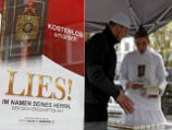 Немецким журналистам, критически освещавшим бесплатную раздачу в ФРГ Корана, угрожают салафиты