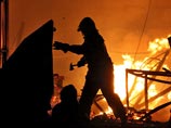 На тушение пожаров было задействовано 686 человек и 143 единицы техники" - говорится в сообщении МЧС