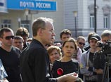 Удальцов хочет продолжить голодовку в госорганах и обещает астраханский десант в Москве
