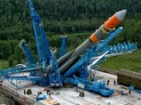 "Космодром "Восточный" даст нам возможность решать весь спектр задач в космической области, то есть, делать запуски и в ближний, и в дальний космос "Космодром "Восточный" даст нам возможность решать весь спектр задач в космической области, то есть, делать запуски и в ближний, и в дальний космос