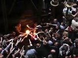 За полтора часа до наступления Воскресения Христова в аэропорт "Внуково" по традиции доставят Благодатный огонь из Иерусалима За полтора часа до наступления Воскресения Христова в аэропорт "Внуково" по традиции доставят Благодатный огонь из Иерусалима