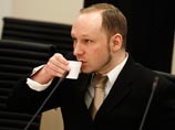 Процесс по делу Брейвика: судья отстранен из-за записи в Facebook, а террорист выступил с речью Процесс по делу Брейвика: судья отстранен из-за записи в Facebook, а террорист выступил с речью