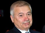 Глава "Лукойла" Алекперов уверен, что удержать цены на бензин можно только закрыв границы Глава "Лукойла" Алекперов уверен, что удержать цены на бензин можно только закрыв границы