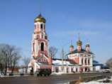 Возле подмосковного храма психически нездоровая девушка ранила ножом двухлетнего ребенка Возле подмосковного храма психически нездоровая девушка ранила ножом двухлетнего ребенка