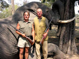 Испанский король извинился за убийство слонов в Ботсване 