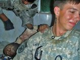 Новый скандал в США из-за Афганистана: солдаты фотографировались с частями тел смертников