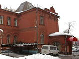 Находящийся по адресу Ленинградский проспект д. 16 архитектурный ансамбль из двух зданий (строение 1 и строение 2) в XIX веке был частным домом княгини Н.А. Черкасской
