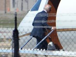 Самолет вице-президента США столкнулся со стаей птиц, пилот смог совершить посадку