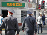 Министерство внутренних дел отменяет многолетнюю норму общения своих сотрудников с гражданами - теперь полицейские больше не будут отдавать честь, обращаясь к гражданину Министерство внутренних дел отменяет многолетнюю норму общения своих сотрудников с гражданами - теперь полицейские больше не будут отдавать честь, обращаясь к гражданину