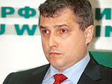 Как сообщал журнал Forbes, руководитель канала Владимир Кулистиков, недавно продливший контракт до 2016 года, не стал подписывать журналистам документы на премию, составляющую большую часть от заработной платы Как сообщал журнал Forbes, руководитель канала Владимир Кулистиков, недавно продливший контракт до 2016 года, не стал подписывать журналистам документы на премию, составляющую большую часть от заработной платы