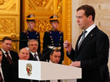 Медведев назвал семь критериев, по которым можно будет оценить эффективность работы органов исполнительной власти. Во-первых, ожидаемая продолжительность жизни через шесть лет должна увеличиться до 75 лет
