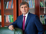 Чеченский адвокат Хасавов после скандального заявления по ТВ о шариате спешно покинул Россию Чеченский адвокат Хасавов после скандального заявления по ТВ о шариате спешно покинул Россию