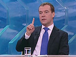 Медведева провожают критикой и упреками