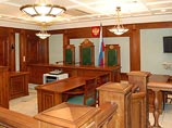 Антифашист, оправданный по делу о нападении на химкинскую администрацию, отсудил у государства 50 тысяч Антифашист, оправданный по делу о нападении на химкинскую администрацию, отсудил у государства 50 тысяч