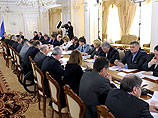 Инициатива была озвучена на совещании у премьер-министра Владимира Путина по реализации задач, поставленных в его предвыборной статье "Строительство справедливости. Социальная политика для России" Инициатива была озвучена на совещании у премьер-министра Владимира Путина по реализации задач, поставленных в его предвыборной статье "Строительство справедливости. Социальная политика для России"