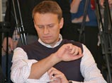 Навальный пошутил об уходе из оппозиции. Рунет не поверил, но взволновался