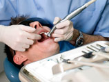 Страшная месть: в Польше женщина-стоматолог вырвала бывшему возлюбленному все зубы
