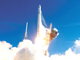 В США успешно прошли испытания ракеты-носителя Falcon 9, которая в ближайшие дни, если все пойдет по плану, доставит к МКС первый частный космический корабль Dragon