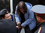 Участницу Pussy Riot в СИЗО наказали за незаправленное одеяло Участницу Pussy Riot в СИЗО наказали за незаправленное одеяло