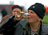 От 30 до 40% населения России злоупотребляют алкоголем