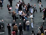 После взрыва и пожара на митинге в Ереване людям запрещали покидать оцепленную площадь (ВИДЕО) После взрыва и пожара на митинге в Ереване людям запрещали покидать оцепленную площадь (ВИДЕО)