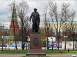 Москва готовится к протестам: Манежную закрыли, сторонникам Путина выделили втрое больше "рамок" Москва готовится к протестам: Манежную закрыли, сторонникам Путина выделили втрое больше "рамок"