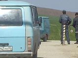На блокпосте "Черменский" была досмотрена машина. Изначально полицейские ничего не нашли, однако собака среагировала, после чего автомобиль был досмотрен более тщательно На блокпосте "Черменский" была досмотрена машина. Изначально полицейские ничего не нашли, однако собака среагировала, после чего автомобиль был досмотрен более тщательно