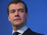 Уже вечером ожидается внесение кандидатуры на рассмотрение депутатов Госдумы, а 8 мая Медведева должны утвердить в новой должности