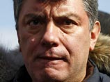 Немцова выпустили из полиции, не предъявив обвинений