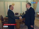 Чуров окончательно назначил Путина президентом: вручил ему корочку, пообещав и дальше работать для россиян