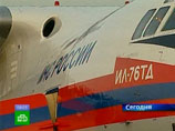 Транспортный самолет Ил-76 МЧС России со спасателями и оборудованием прибыл в Индонезию для участия в поисковой операции на месте крушения лайнера Sukhoi SuperJet-100 (SSJ-100)