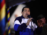 Президент Венесуэлы Уго Чавес вернулся в субботу на родину с Кубы, где он проходил курс лучевой терапии после онкологического заболевания, передает Reuters