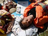Лагерь оппозиции на Чистых прудах частично "переехал": власти требуют засеять газоны, но выгонять никого пока не будут Лагерь оппозиции на Чистых прудах частично "переехал": власти требуют засеять газоны, но выгонять никого пока не будут