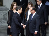Полномочия ему передал его предшественник Николя Саркози