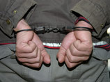Житель Магадана изнасиловал 10-летнюю девочку в вестибюле школы Житель Магадана изнасиловал 10-летнюю девочку в вестибюле школы