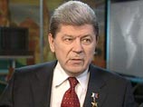 "Убийство произошло без единого выстрела в мирное время, - пояснил глава общественного совета при Росавиации Петр Дейнекин, заслуженный военный летчик и Герой России. - С помощью указов и распоряжений высоких чиновников" "Убийство произошло без единого выстрела в мирное время, - пояснил глава общественного совета при Росавиации Петр Дейнекин, заслуженный военный летчик и Герой России. - С помощью указов и распоряжений высоких чиновников"