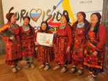 Российскую вечеринку для всех участников "Евровидения-2012" в Баку устроили члены группы "Бурановские бабушки"