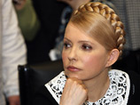 Уголовное дело против Тимошенко по этим эпизодам было закрыто в 2005 году под давлением тогдашнего президента Украины Виктора Ющенко, который назначил "газовую принцессу" премьер-министром